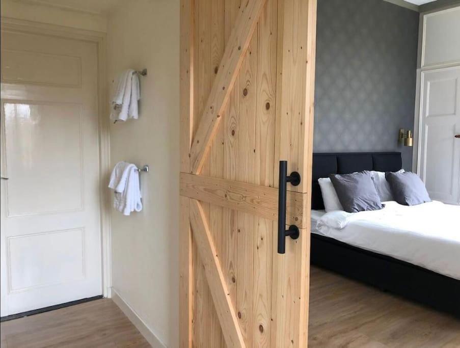 Statige Boerderijwoning Met Vrij Uitzicht En Tuin Vila Hoogzand Exterior foto